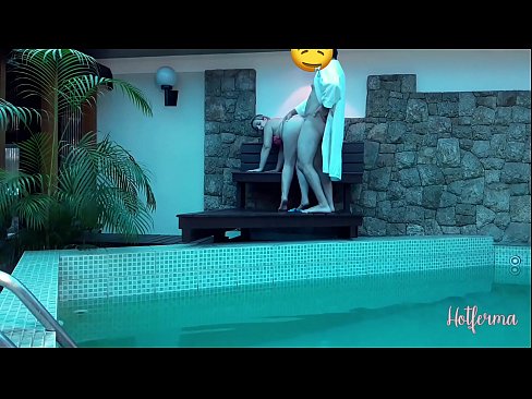 ❤️ Patron hizmetçiyi havuza davet eder ama bir sıcağa dayanamaz ️❌ Kaliteli porno tr.extraclasswork.ru ❌